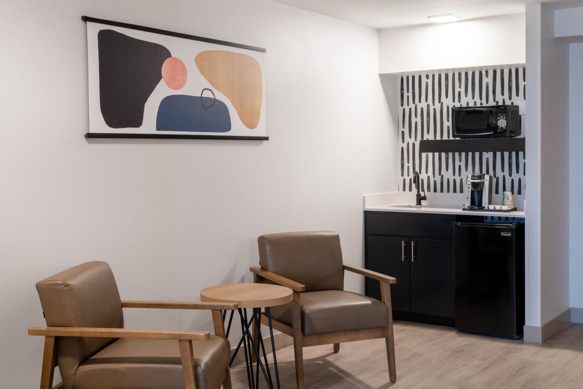 Atwell Suites Austin Airport By Ihg Экстерьер фото