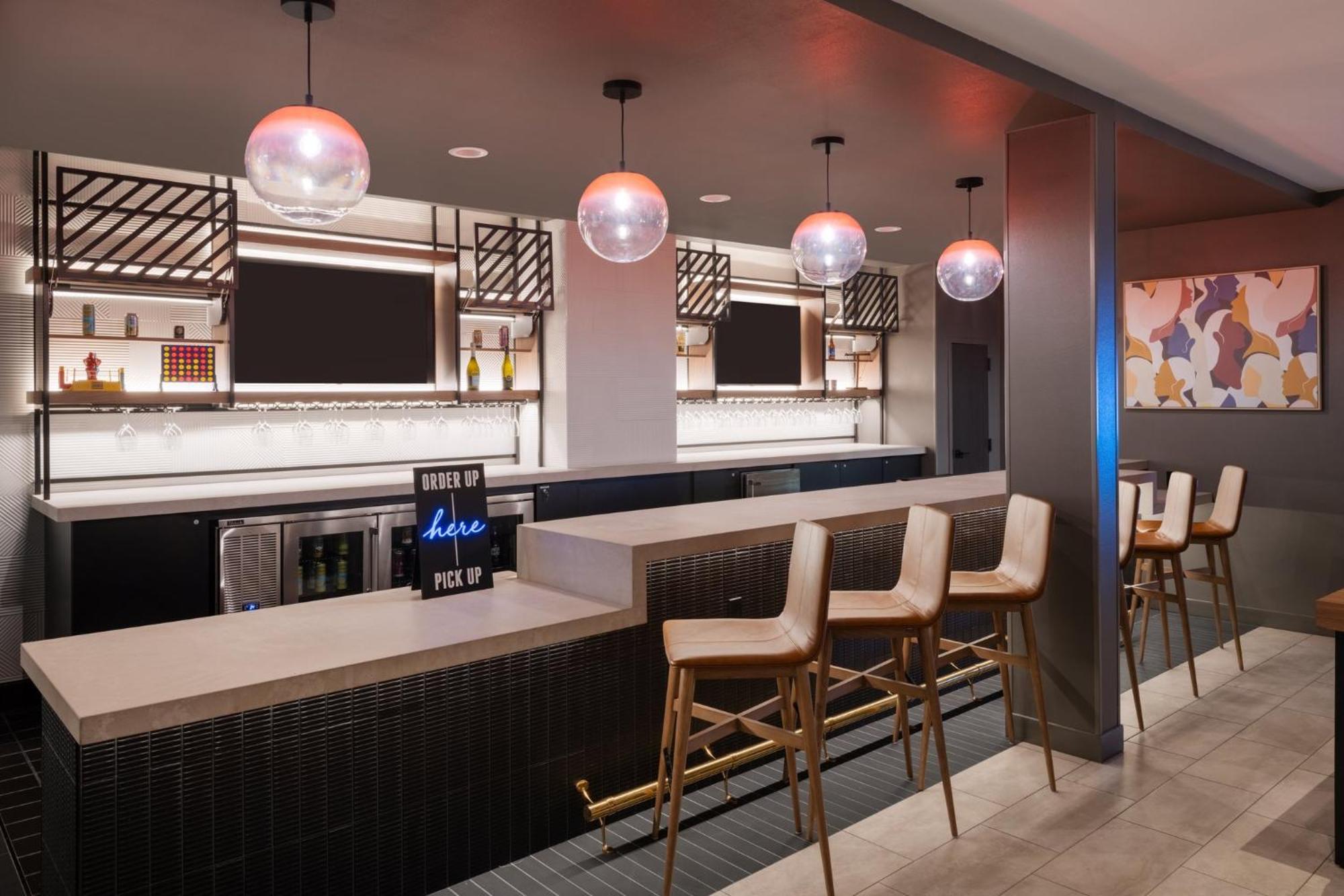 Atwell Suites Austin Airport By Ihg Экстерьер фото