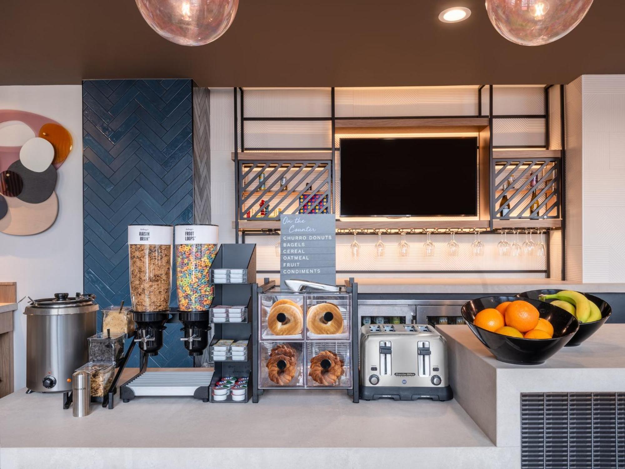 Atwell Suites Austin Airport By Ihg Экстерьер фото