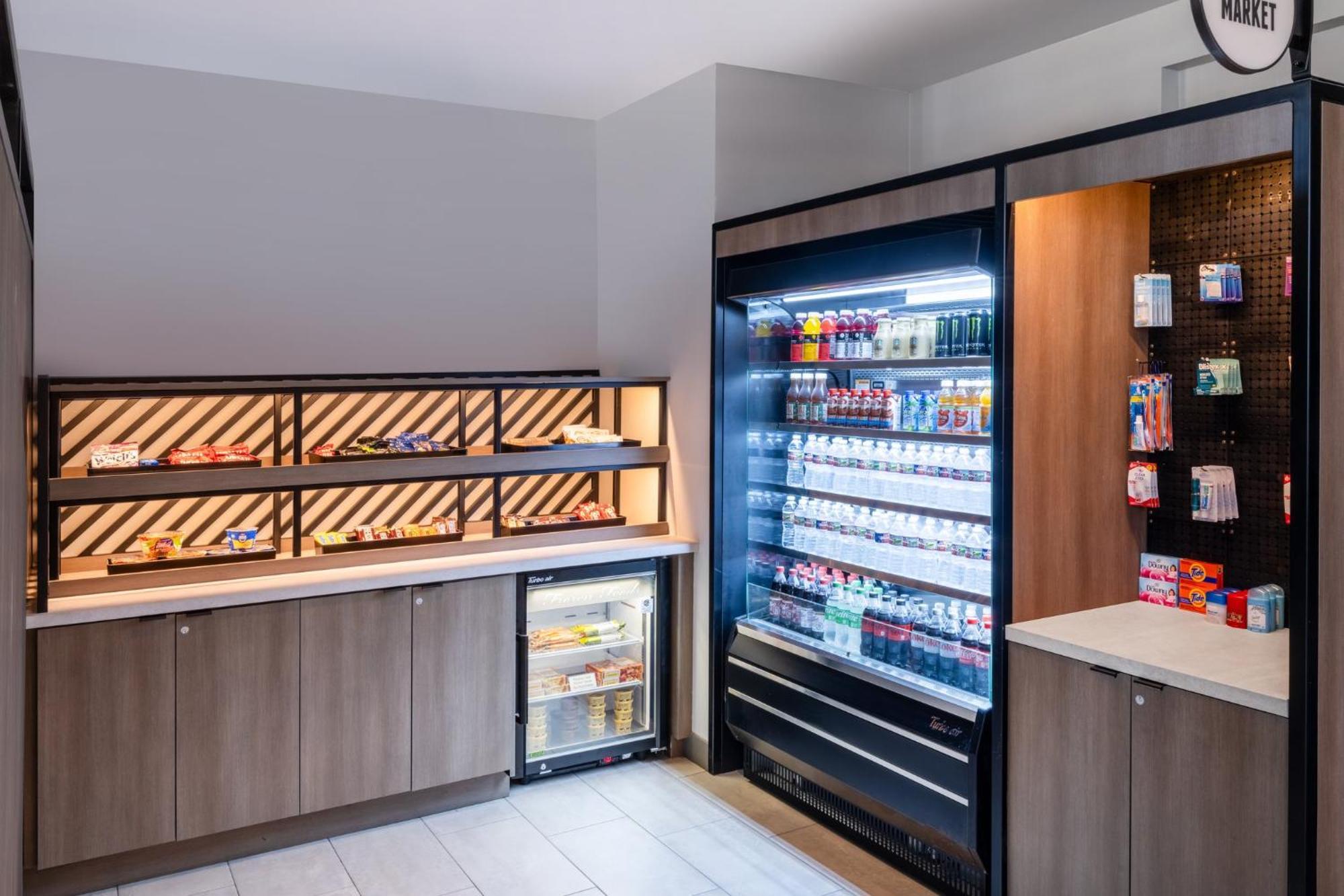 Atwell Suites Austin Airport By Ihg Экстерьер фото