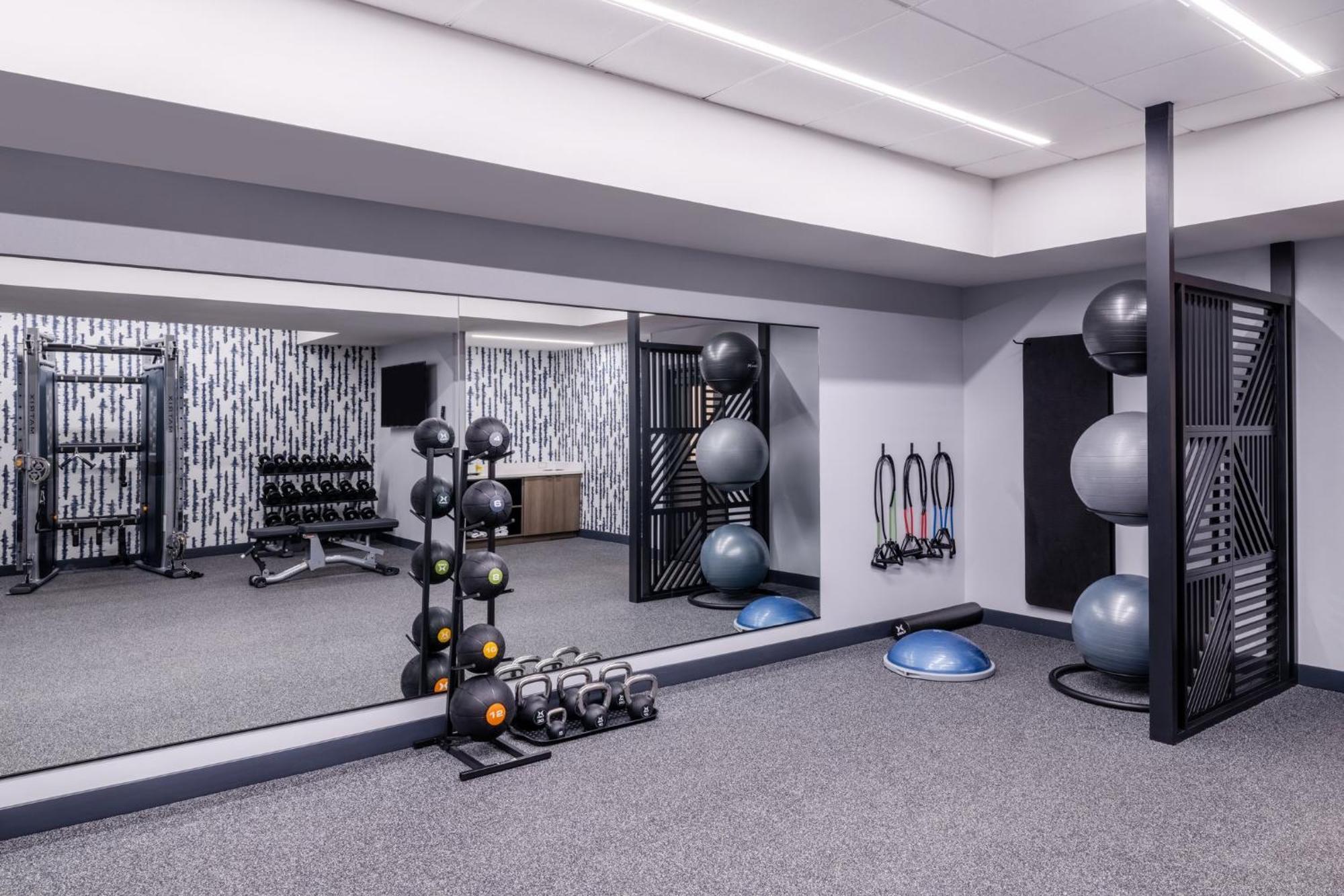 Atwell Suites Austin Airport By Ihg Экстерьер фото